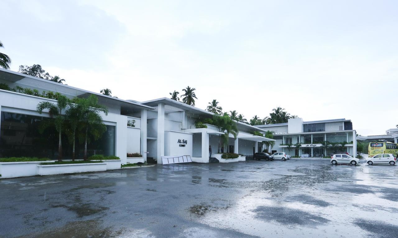 Treebo Trend Al Saj Convention Centre Kazhakuttam Exterior foto